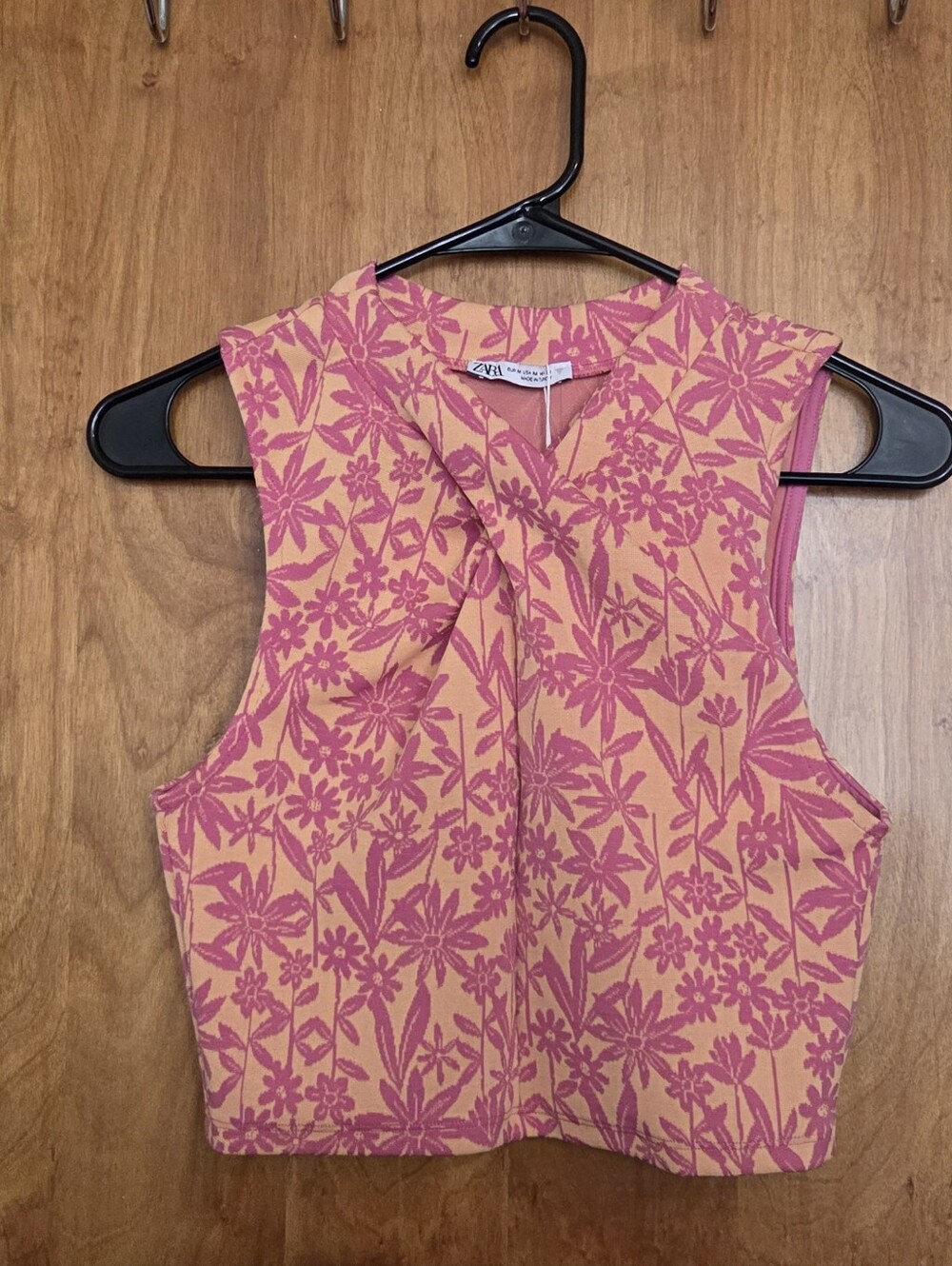 Zara Peach and Pink Floral Knit Sleeveless Top